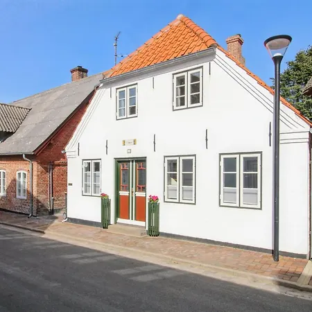 Odeta - 25km From The Sea By Interhome