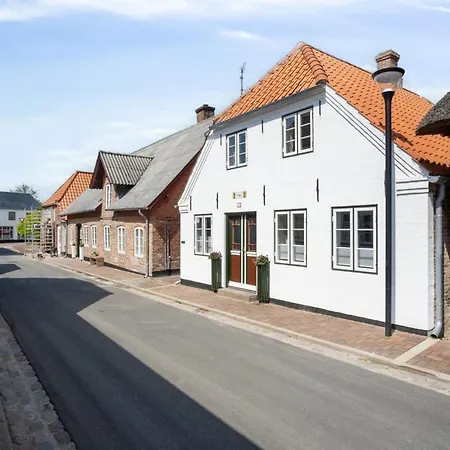 Odeta - 25km From The Sea By Interhome